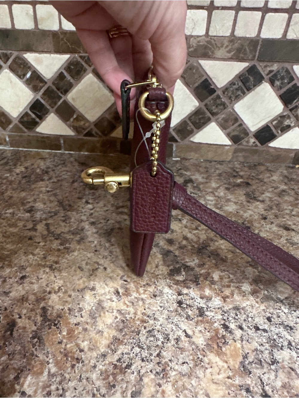 Coach Pebbled Merlot Signature Corner Zip Wristlet NWT Quiet Luxury Old Money - Picture 5 of 9